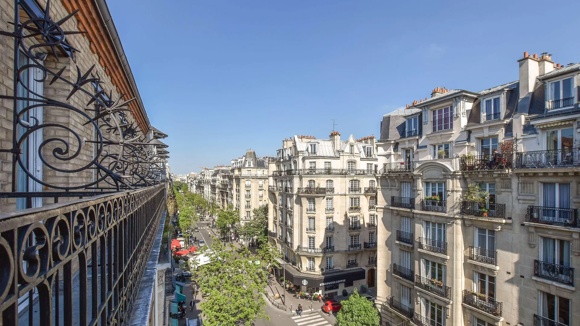 Montcalm Hotel 3*