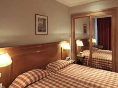 Montcalm Paris